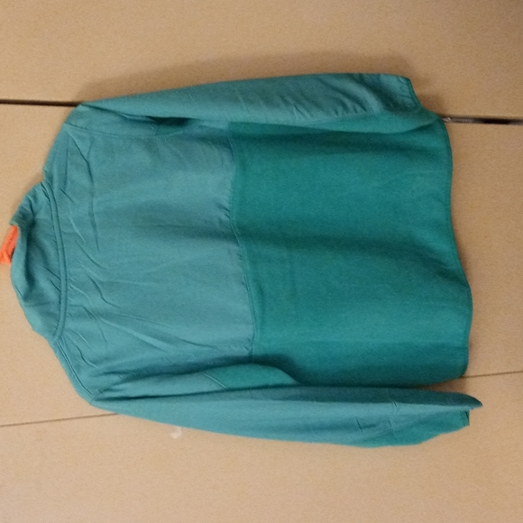 The Black Dog Pull Over Jacket for Girls XL - Picture 2 of 3